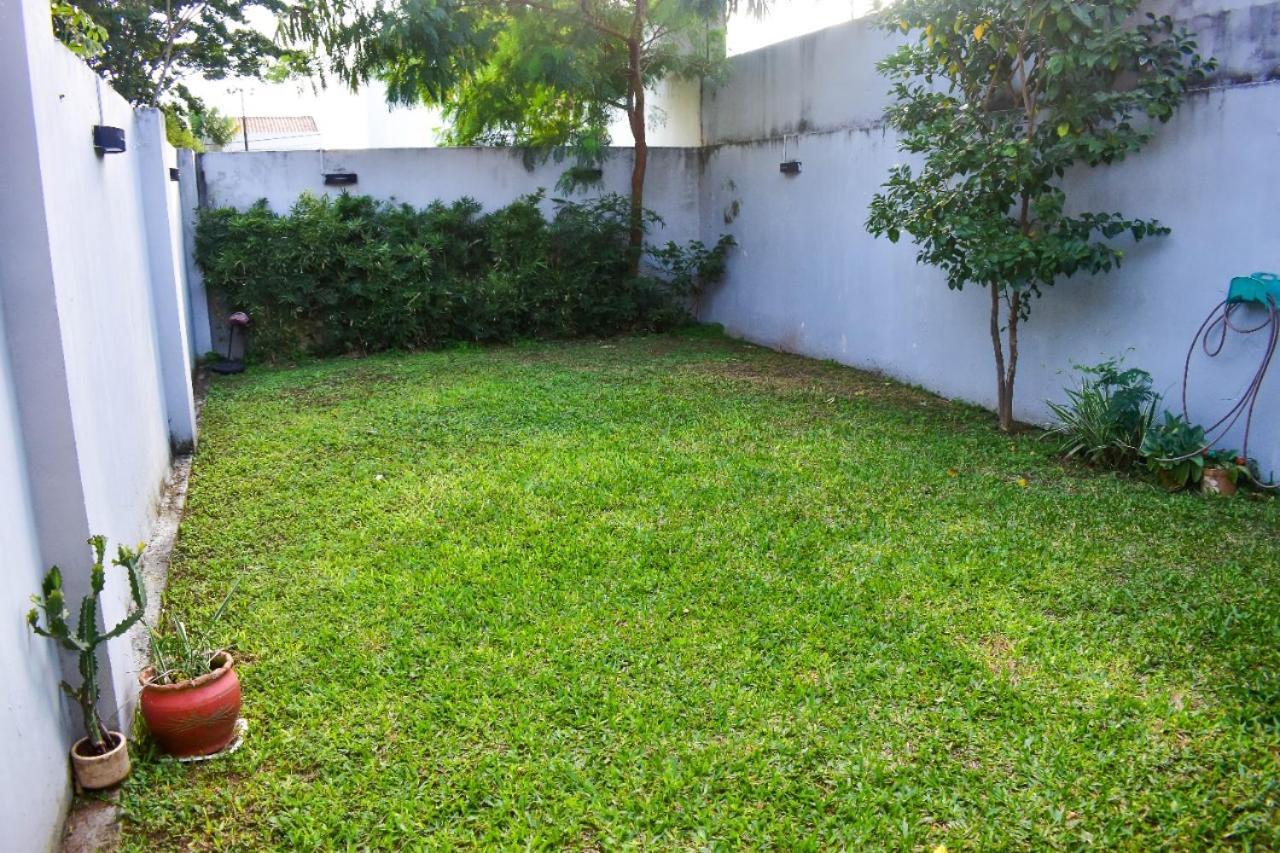 Appartement Departamento Amoblado Duplex à Asuncion Extérieur photo